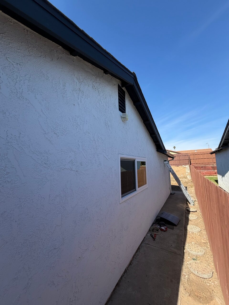 Ember Screen Installation Receipt | 8090 Calico St.